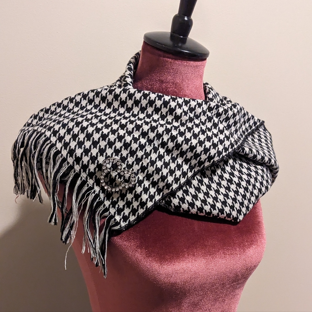 Authentic Disney Parks Chevron Scarf
